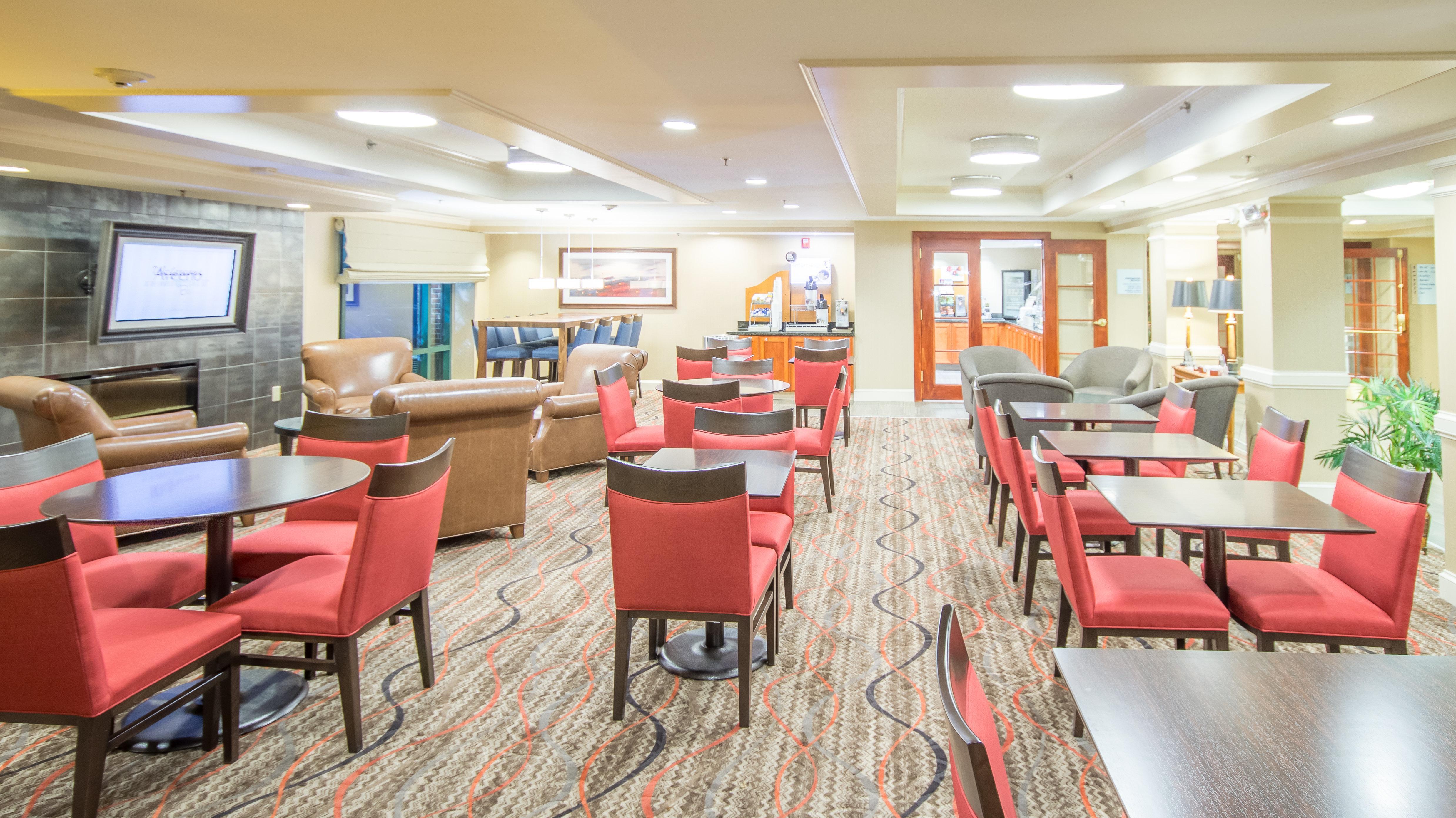 Holiday Inn Express Hotel & Suites Auburn By Ihg Exteriör bild